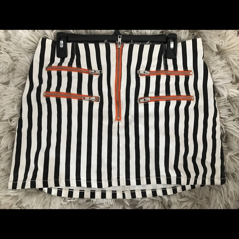 Urban Outfitters mini skirt